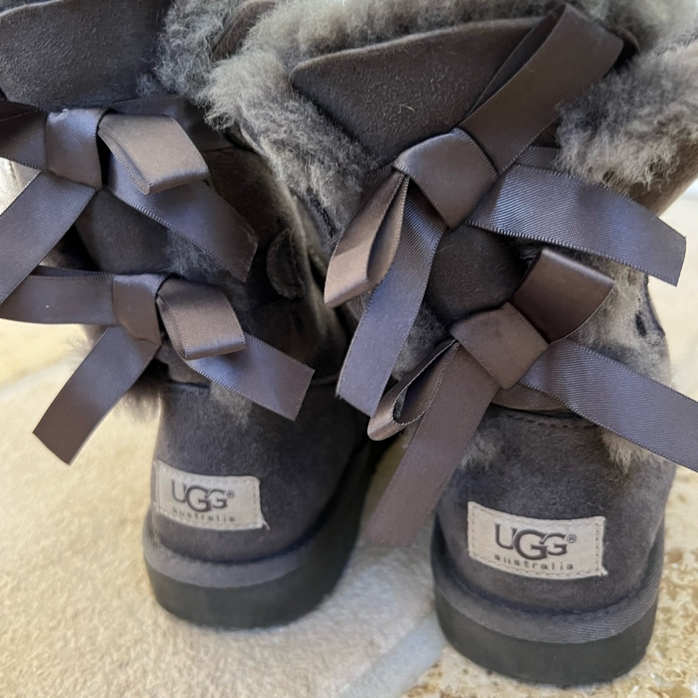 Girls UGG boots with bows